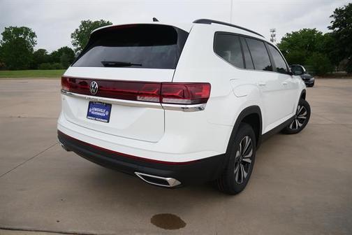 2025 Volkswagen Atlas 2.0T SE
