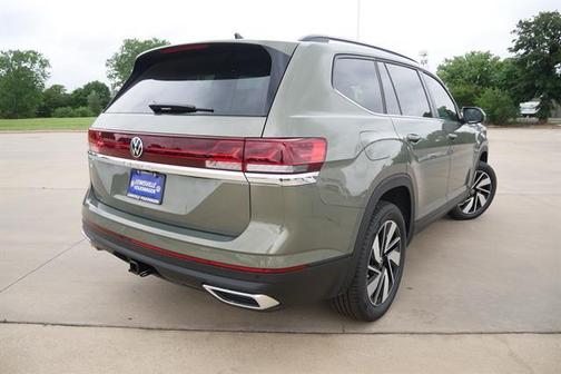 2025 Volkswagen Atlas 2.0T SE w/Technology
