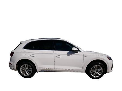2022 Audi Q5 45 S line quattro Premium