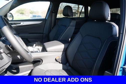 2025 Volkswagen Atlas Cross Sport 2.0T SE