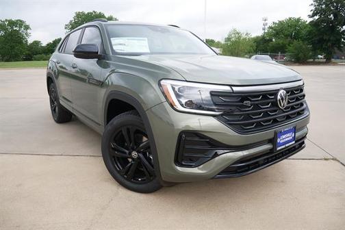 2025 Volkswagen Atlas Cross Sport 2.0T SEL R-Line Black
