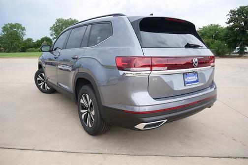 2025 Volkswagen Atlas 2.0T SE
