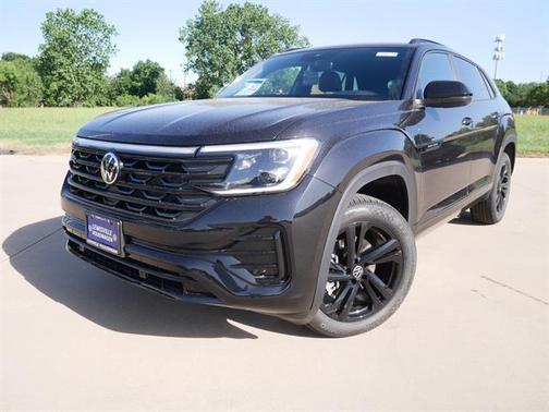 2025 Volkswagen Atlas Cross Sport 2.0T SEL R-Line Black