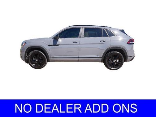 2025 Volkswagen Atlas Cross Sport 2.0T SEL R-Line Black