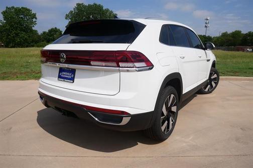 2025 Volkswagen Atlas Cross Sport 2.0T SE w/Technology