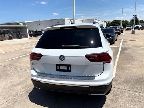 2021 Volkswagen Tiguan 2.0T SE