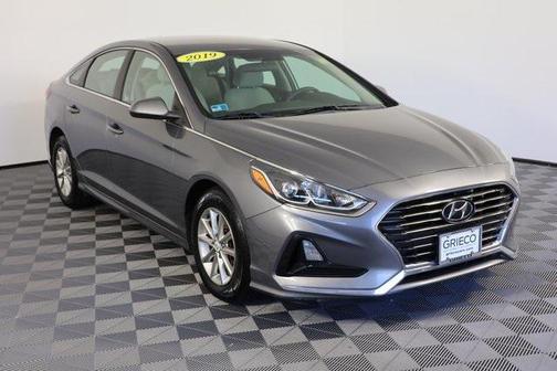 2019 Hyundai SONATA SE