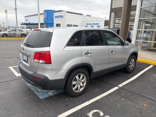 2012 Kia Sorento LX