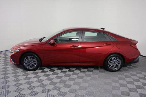 2024 Hyundai ELANTRA HEV Blue