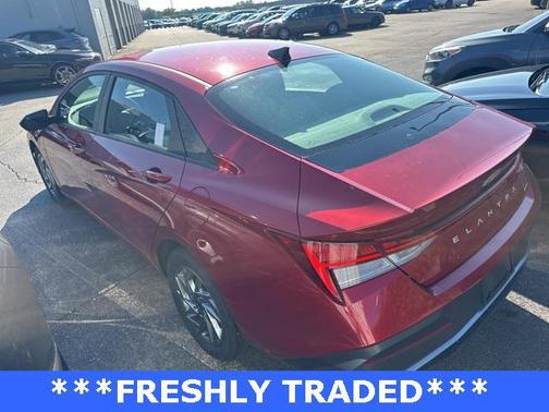 2024 Hyundai ELANTRA HEV Blue