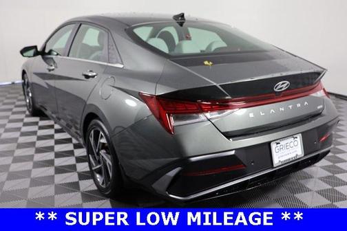 2024 Hyundai ELANTRA HEV Limited