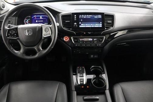 2021 Honda Pilot Touring 8-Passenger