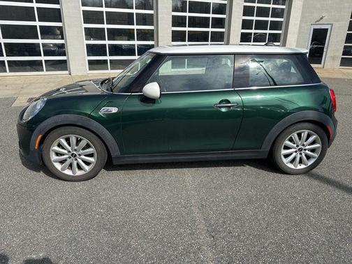 2017 MINI Hardtop Base