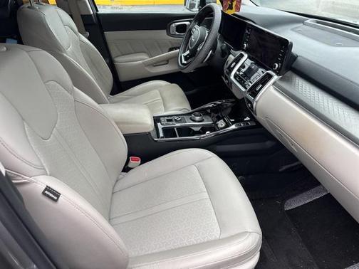 2023 Kia Sorento Hybrid SX Prestige