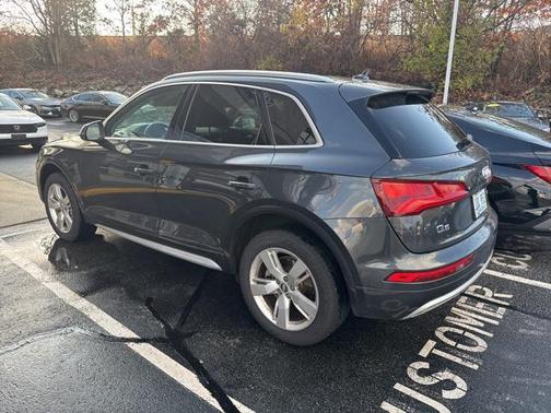 2018 Audi Q5 2.0T Premium Plus