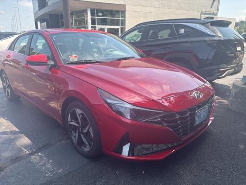 2021 Hyundai ELANTRA SEL