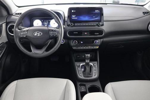 2022 Hyundai KONA Limited