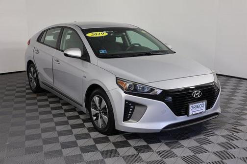 2019 Hyundai IONIQ Plug-In Hybrid Base