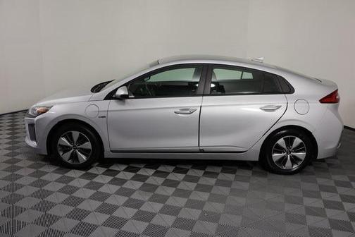 2019 Hyundai IONIQ Plug-In Hybrid Base
