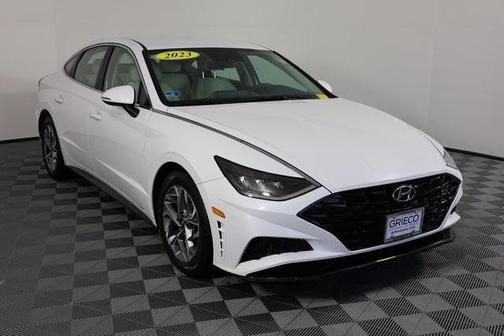 2023 Hyundai SONATA SEL