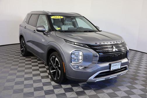 2024 Mitsubishi Outlander PHEV SEL