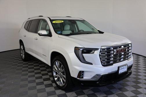 2024 GMC Acadia Denali