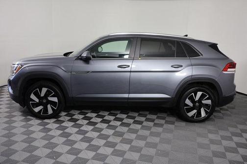 2024 Volkswagen Atlas Cross Sport 2.0T SE w/Technology 4MOTION