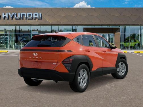 Soultronic Orange Pearl 2026 Hyundai KONA SE