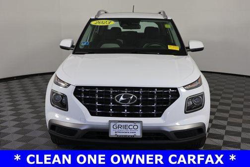 2023 Hyundai VENUE SEL