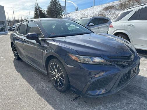 2021 Toyota Camry SE