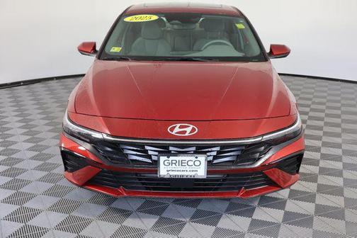 Ultimate Red 2025 Hyundai ELANTRA SEL