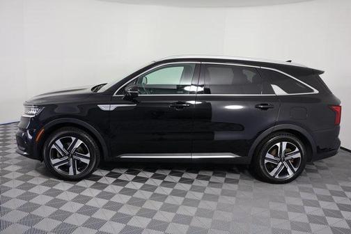 2022 Kia Sorento Hybrid EX