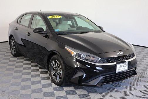 2022 Kia Forte LXS