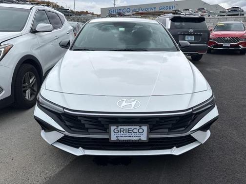 2025 Hyundai ELANTRA Sport