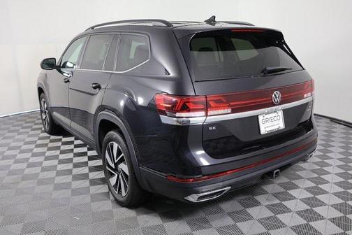 2024 Volkswagen Atlas 2.0T SE w/Technology 4MOTION