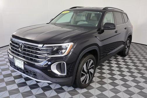 2024 Volkswagen Atlas 2.0T SE w/Technology 4MOTION