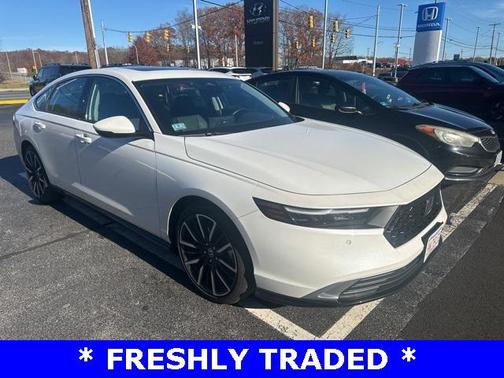 2025 Honda Accord Hybrid Touring