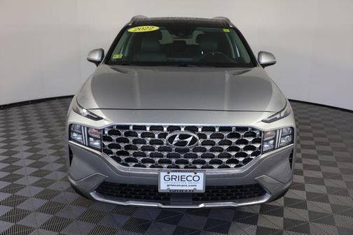 Shimmering Silver Pearl 2022 Hyundai SANTA FE SEL 2.4