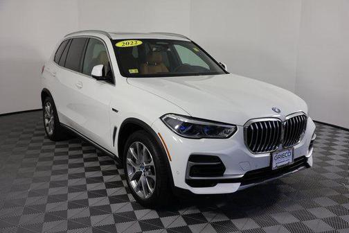 2022 BMW X5 PHEV xDrive45e
