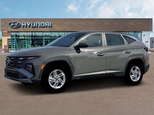 Hampton Gray 2026 Hyundai TUCSON SE