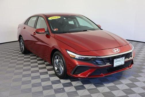 2024 Hyundai ELANTRA HEV Blue