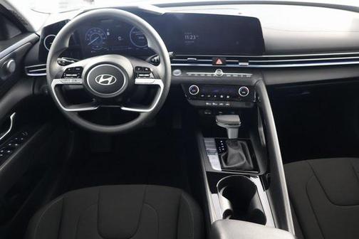 2024 Hyundai ELANTRA HEV Blue