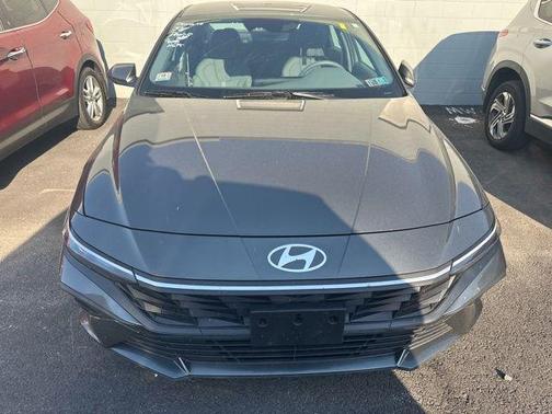 Ecotronic Gray 2025 Hyundai ELANTRA SE