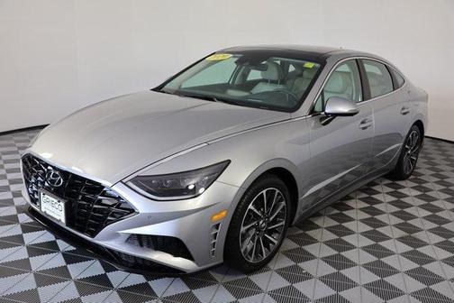 2020 Hyundai SONATA Limited