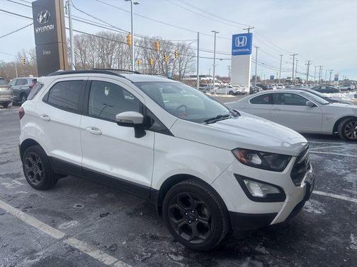 2018 Ford EcoSport SES
