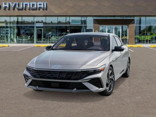 Fluid Metal 2026 Hyundai ELANTRA Sport
