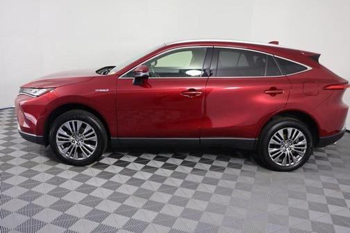 2021 Toyota Venza XLE