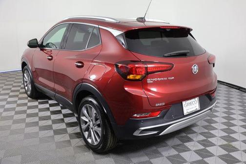 Cinnabar Metallic 2022 Buick Encore GX Essence