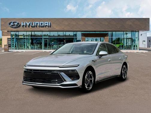 Aero Silver 2026 Hyundai SONATA SEL