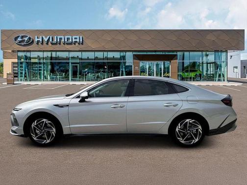 Aero Silver 2026 Hyundai SONATA SEL